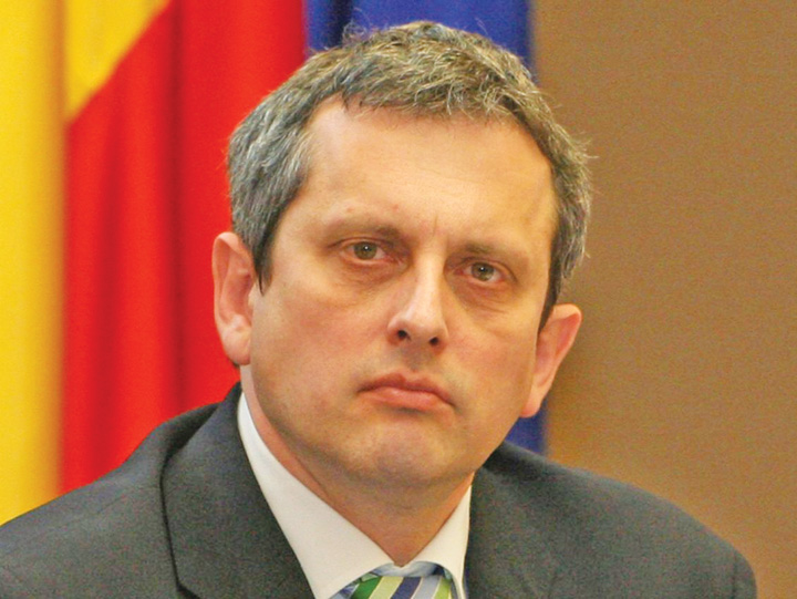 BNR zice ca ursul pleaca de la miere