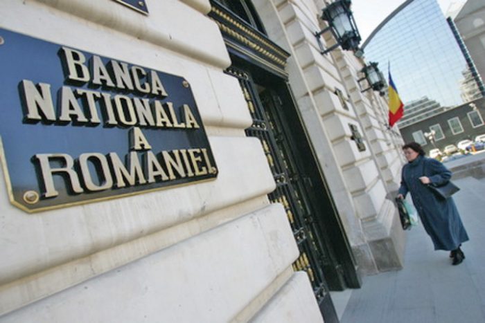 BNR, smiorcaieli de femeie abandonata | Ziarul National