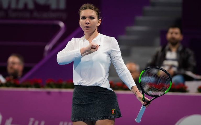 Simona, aplaudata dupa un punct spectaculos in meciul cu Bouchard (VIDEO)