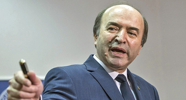 Cum raspunde Toader concluziei ca „a pacalit” PSD