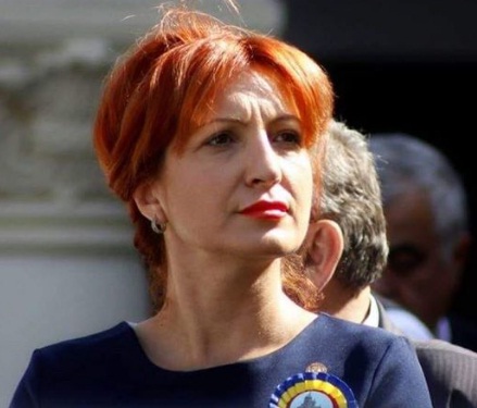 Doua foste social-democrate au trecut la Pro Romania