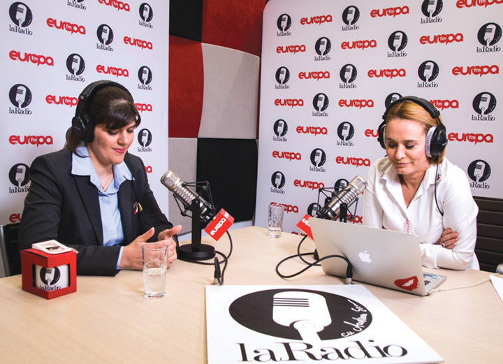 Laura-Codruta-Kovesi-alaturi-de-Andreea-Esca-la-Europa-FM - Ziarul National