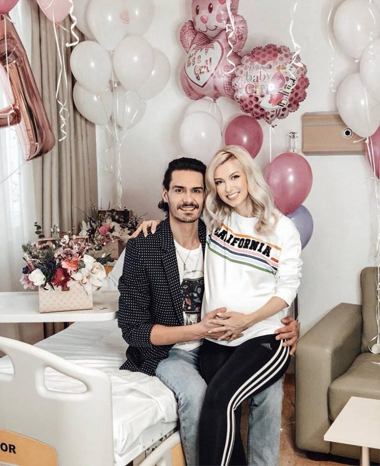 Cum se simte Andreea Balan. Medic: in momentul de fata starea ei este stabila si supravegheata