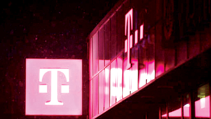 telekom - Ziarul National