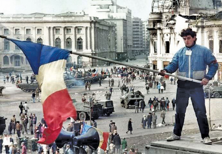 Mai bine n-aveam Revolutie