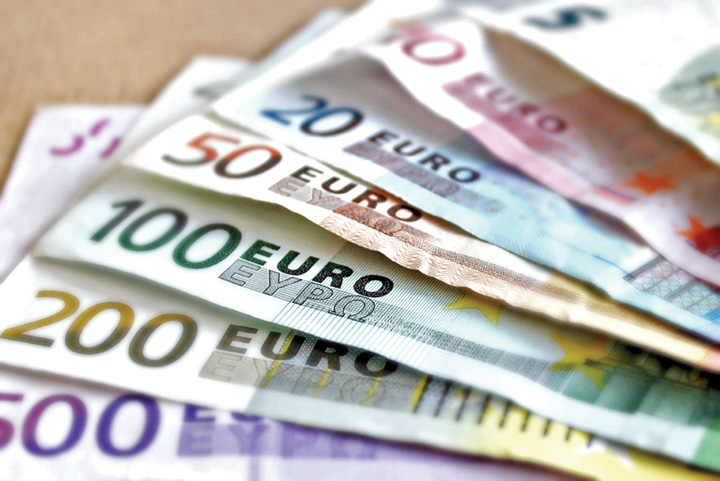 O banca a sters o datorie de 45.000 de euro