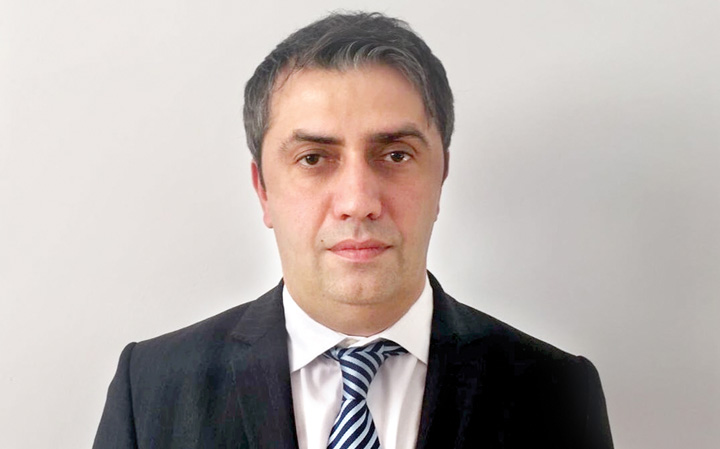 L-ati vazut? Sunati urgent la Dragnea!