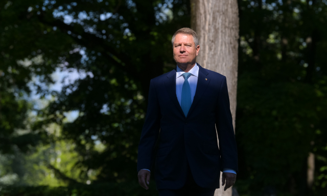 Klaus Iohannis anunta cat se poate de clar un refuz: Titus Corlatean nu va fi ministru la nimic