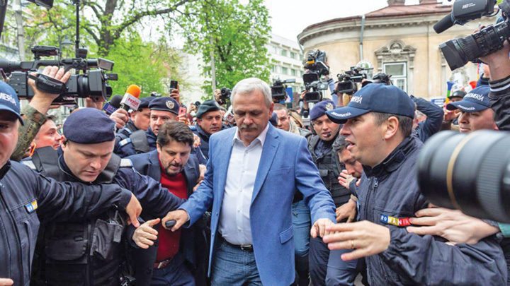 Al cui ”troll” e Dragnea!