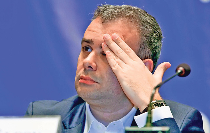 Valcov, anchetat dupa postarea unui protocol