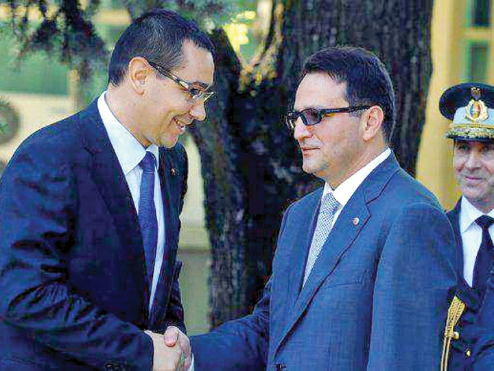 Ponta, faci si tu un miting?
