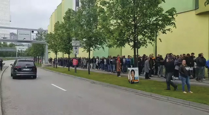 Romanilor li s-a deschis apetitul pentru vot. Oare pentru cat timp?