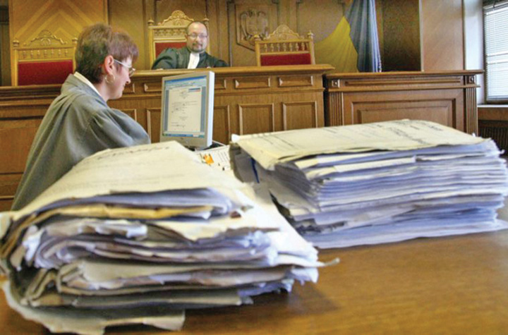Judecatorii arunca dosarele in toamna!