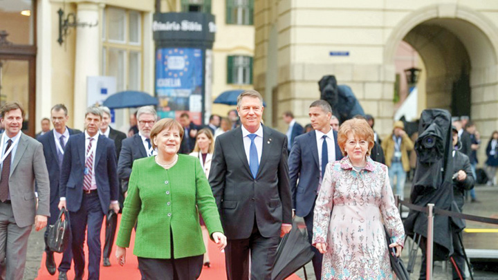 Angela Merkel, „ofertata”  la summitul de la Sibiu