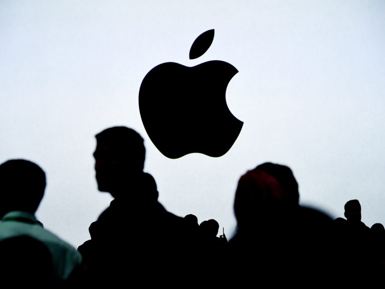 Cutremur la Apple: cădere de 9 miliarde de dolari