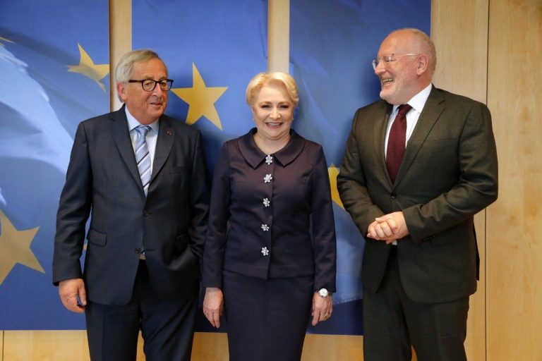 Dăncilă, întrevedere cu Junker și Timmermans la Bruxelles (VIDEO)