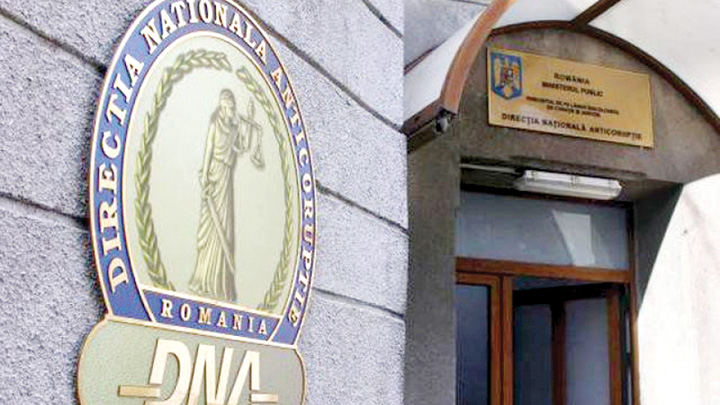 Trei parlamentari la audieri, după descinderea DNA la PSD Arad