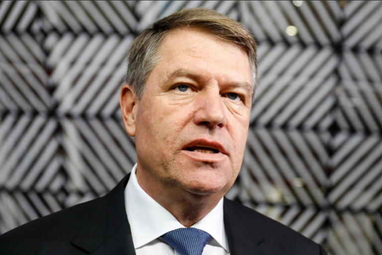 Klaus Iohannis, invitat la o reuniune organizată de PPE