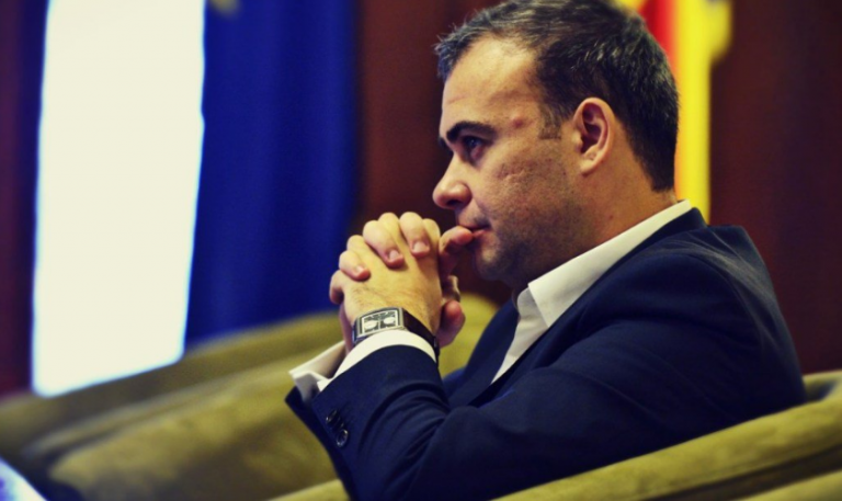 Darius Vâlcov – încă o condamnare: 20 000 de lei daune morale Forumului Germanilor