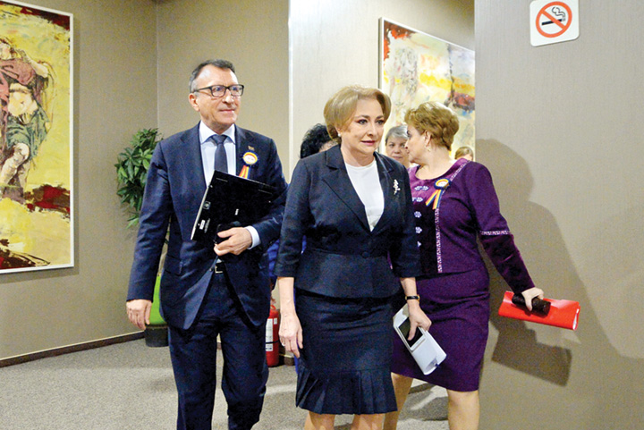 Dancila face pace cu Bruxellesul. Ce castiga Romania?