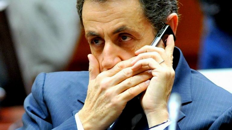 Fostul președinte francez, Nicolas Sarkozy, va fi judecat pentru corupţie