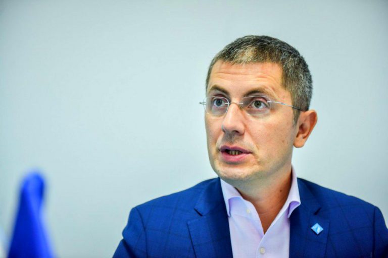 Dan Barna: Guvernarea de tip şmecherie continuă