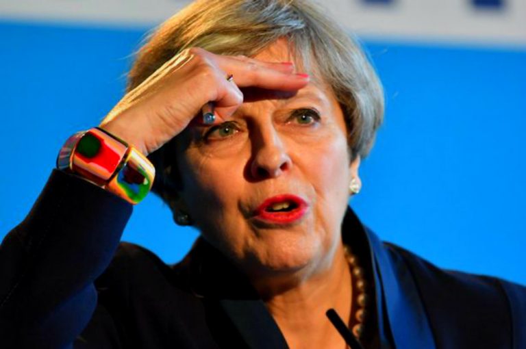 Urcarea la putere a „Trump-ului britanic” dezlănțuie dominoul Cabinetului de la Londra
