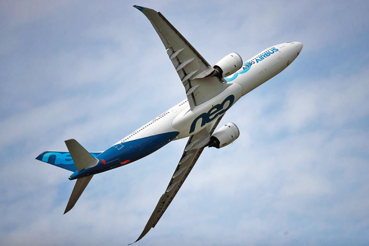 Boeing, detronat de Airbus