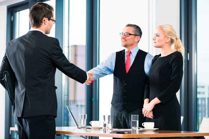 Business - young man in job interview for hiring, welcomes, Boss - Ziarul National