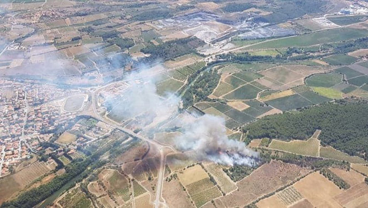 „Capitala campingului”, mistuită de foc