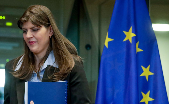 Europa nu vrea circul DNA: cătușe, televiziuni, drame