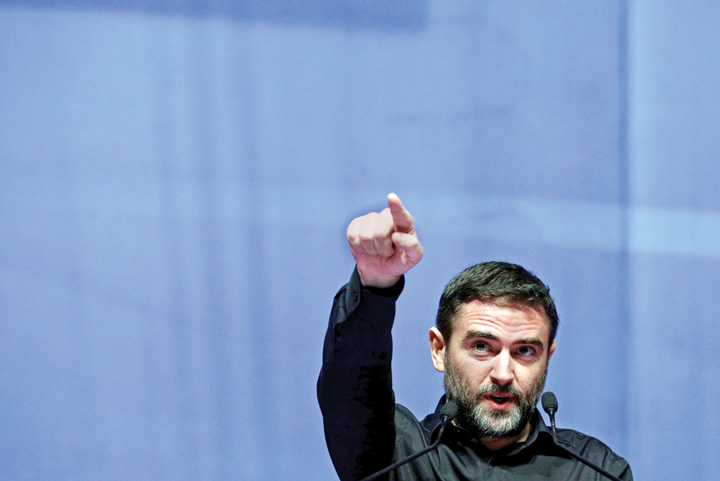Liviu Pleșoianu, vuvuzeaua Serviciilor sau goarna răsculaților?