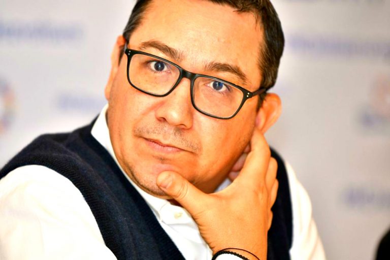„Pisicuțul” Ponta mușcă mâna care l-a crescut