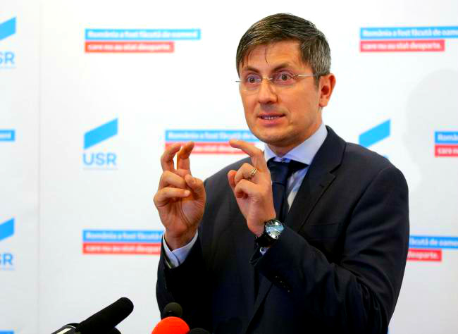 BREAKING NEWS: Dan Barna, candidatul USR-PLUS la prezidențiale