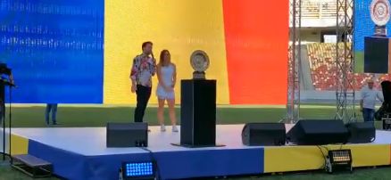 Mesajul Simonei, la Arena Națională – Trofeul este al nostru, al țării