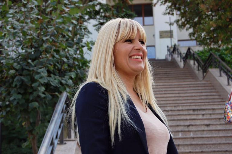 Fetiţa Elenei Udrea, botezată în ziua în care a împlinit un an (VIDEO)