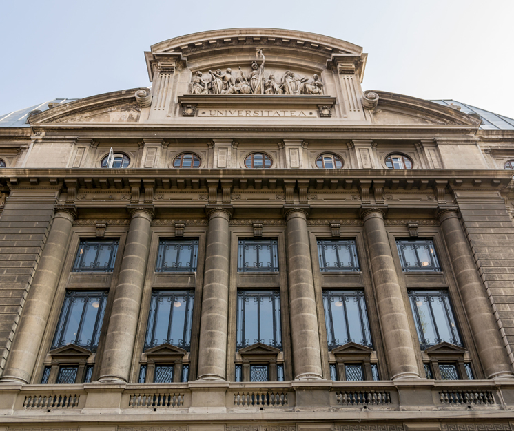 Preotul Răducă nu mai e prodecan al Facultății de Teologie