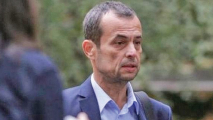 ”Portocala” Negulescu a început să se spargă