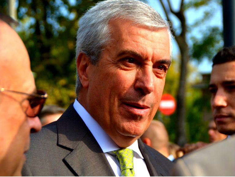 Tăriceanu, consternat de Iohannis: „Este strigător la cer” shooting-ul foto pe  muzică jazz în PLINĂ TRAGEDIE NAȚIONALĂ