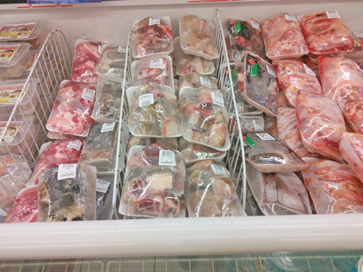 Produsele congelate, atentat la siguranţa publică