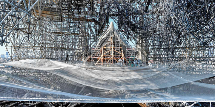 France Fixing Notre Dame - Ziarul National