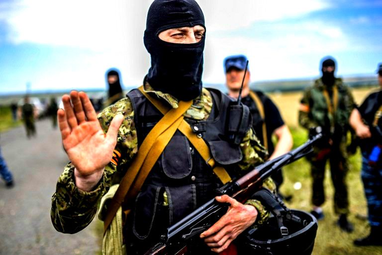 Ucraina, APEL DE URGENȚĂ la Putin să nu-i mai fie uciși cetățenii de proruși: „NU sunt JUCĂRII!”