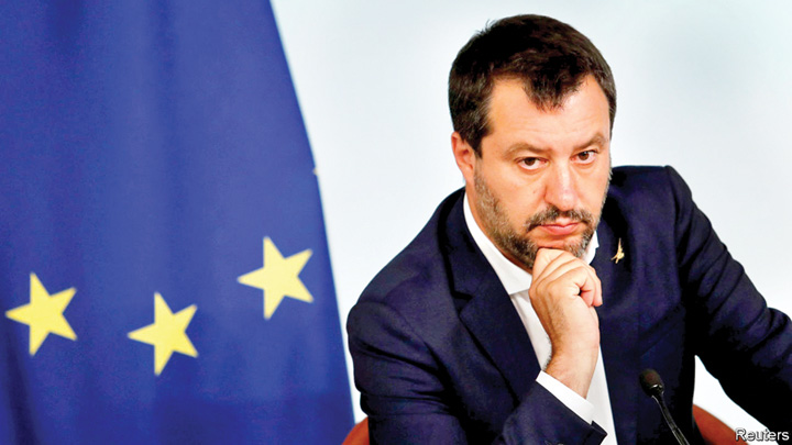 Salvini vrea să scoată Italia din UE