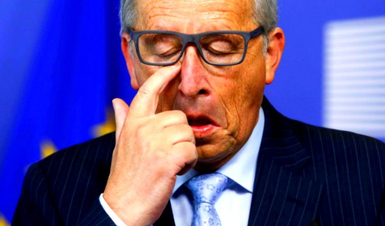 Juncker, președintele UE, s-a operat la vezică la mijlocul concediului
