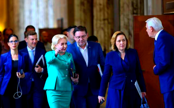 ALDE iese de la Guvernare
