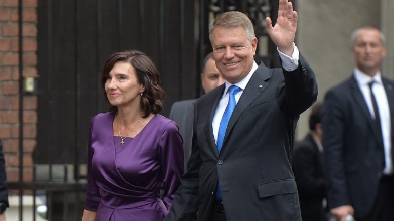 Delegațiile străine vin la Iohannis ca la sultan