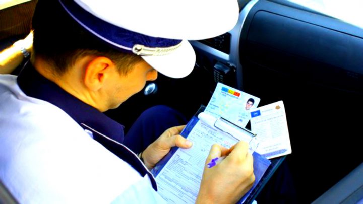 Un consilier parlamentar a încercat să intimideze poliţiştii ca să scape de amendă - Ziarul National