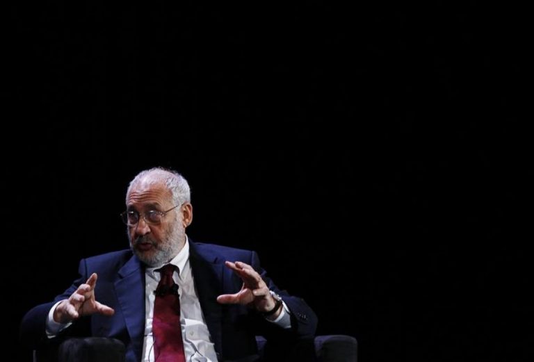 Economist: urmează falimente în serie