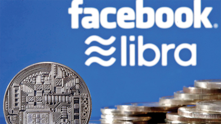 Facebook, luată cu asalt de bănci