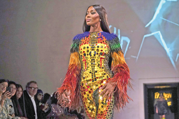 Naomi Campbell, triumf în Londra